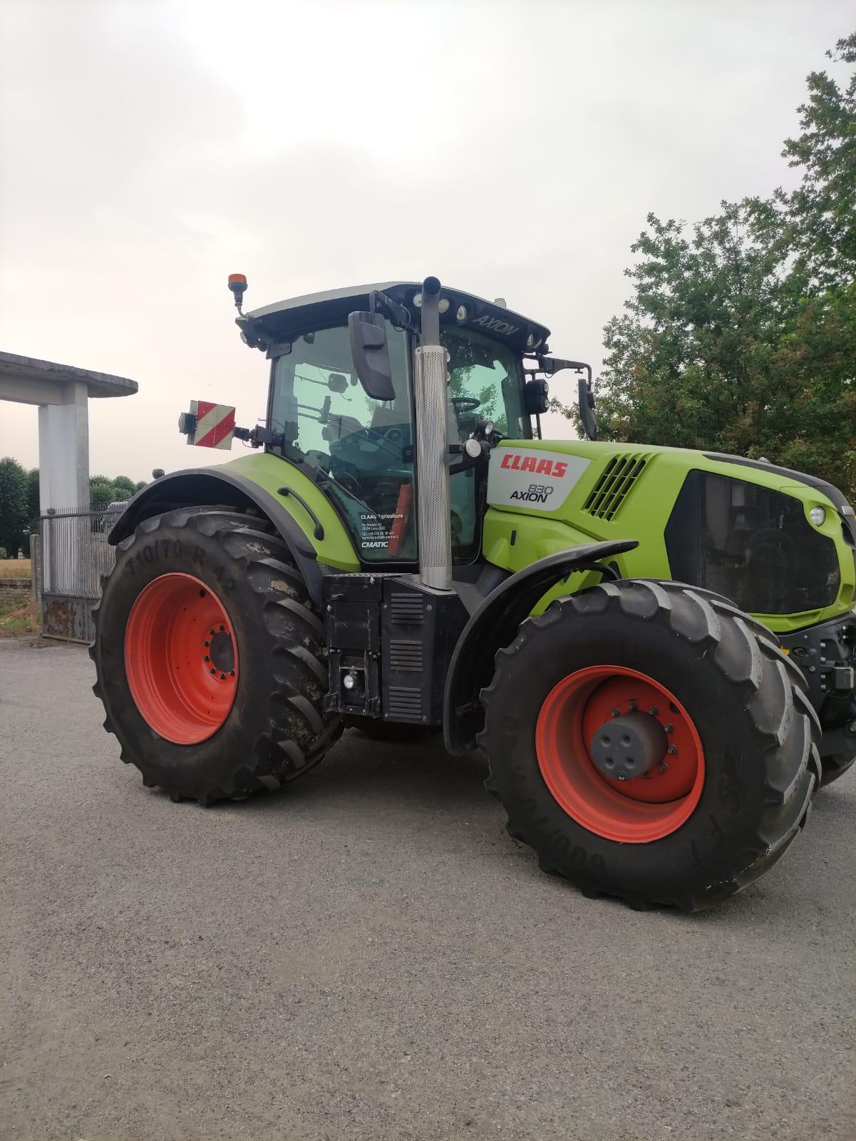 Trattore Claas Axion 830